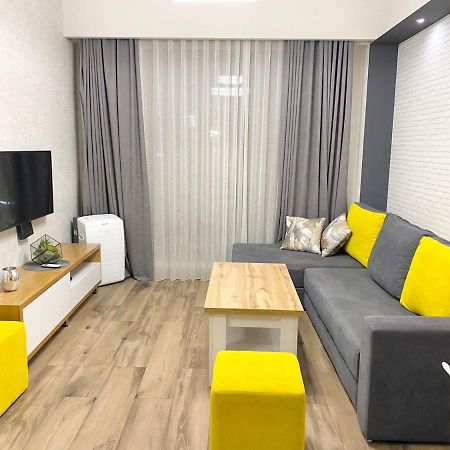 Luxury Apartment, New Building, Centre 耶烈万 外观 照片