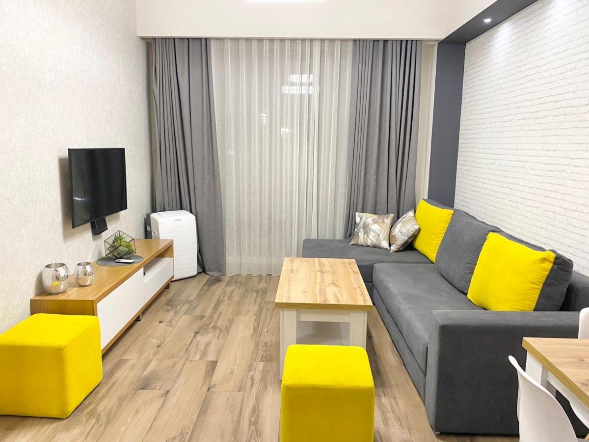 Luxury Apartment, New Building, Centre 耶烈万 外观 照片