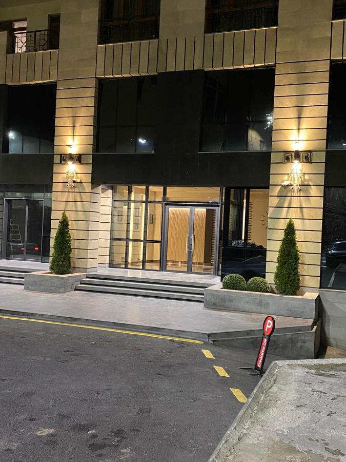 Luxury Apartment, New Building, Centre 耶烈万 外观 照片