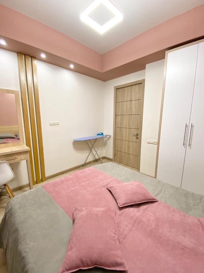 Luxury Apartment, New Building, Centre 耶烈万 外观 照片