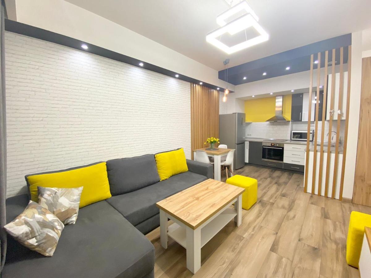 Luxury Apartment, New Building, Centre 耶烈万 外观 照片