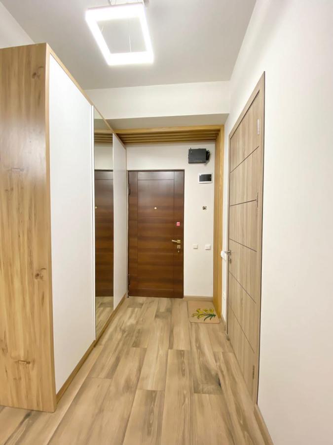 Luxury Apartment, New Building, Centre 耶烈万 外观 照片