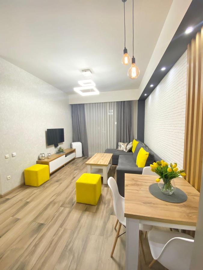 Luxury Apartment, New Building, Centre 耶烈万 外观 照片