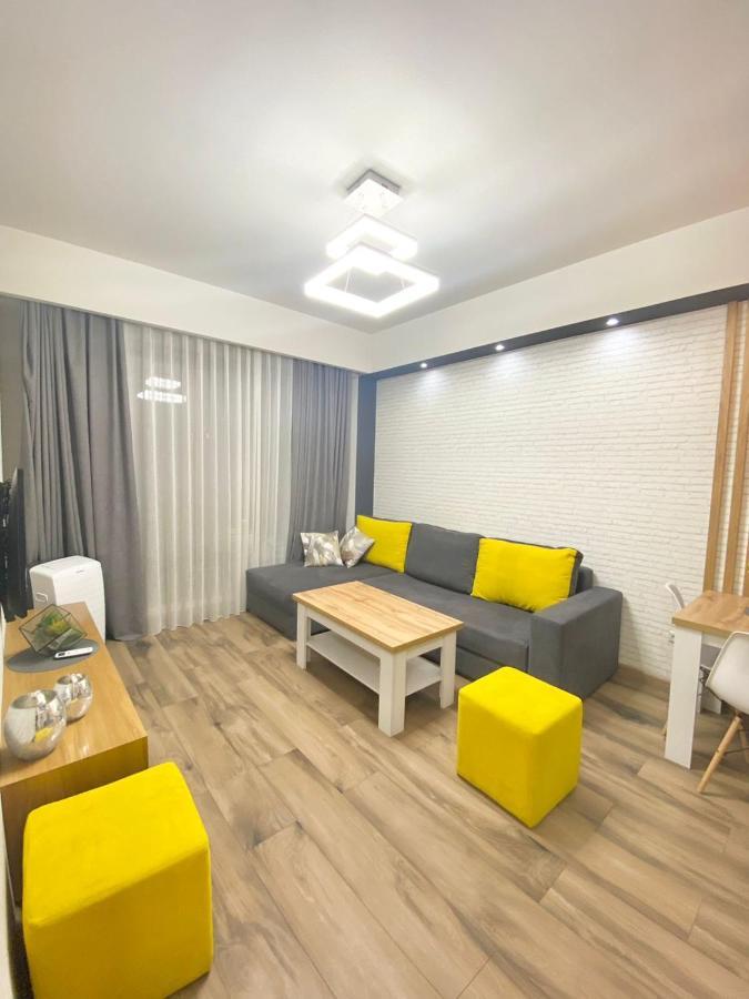 Luxury Apartment, New Building, Centre 耶烈万 外观 照片